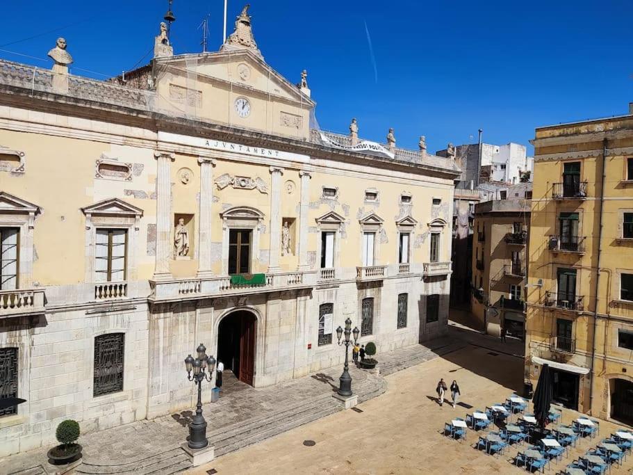 Apartamentos Circo Romano Tarragona Bagian luar foto