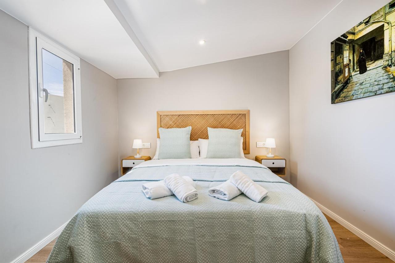 Apartamentos Circo Romano Tarragona Bagian luar foto